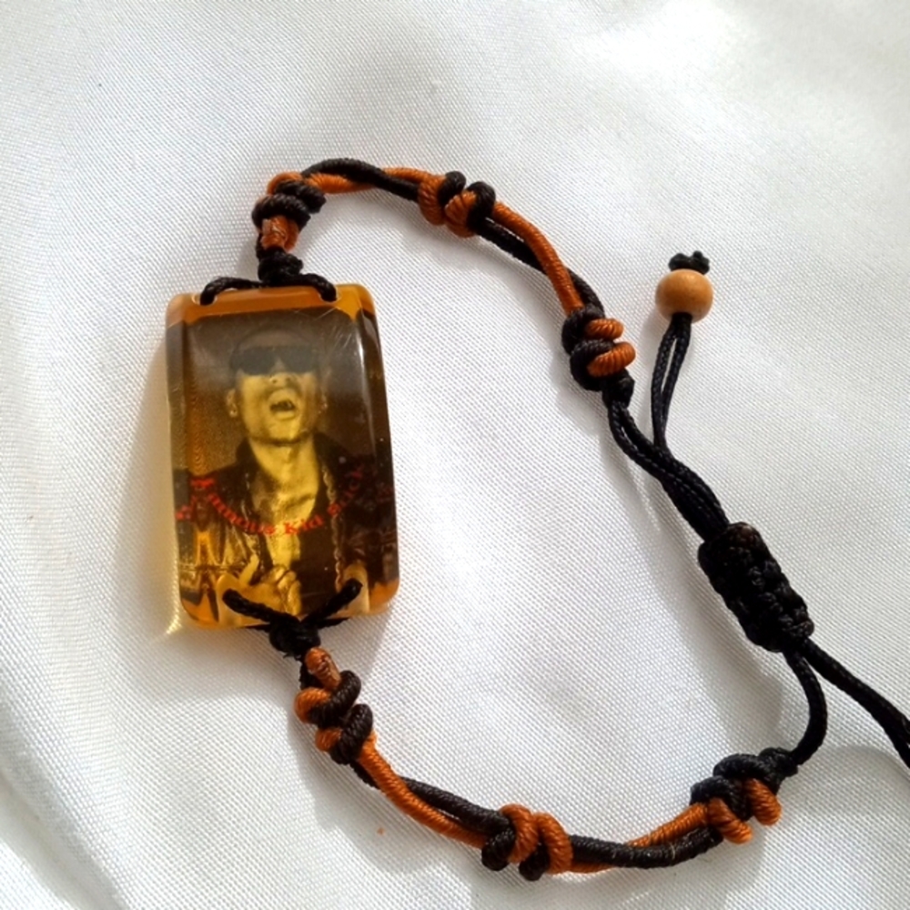 Beautiful vintage bracelet with picture